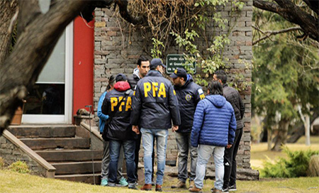 La Policía Federal allana tercera residencia de Cristina Fernández